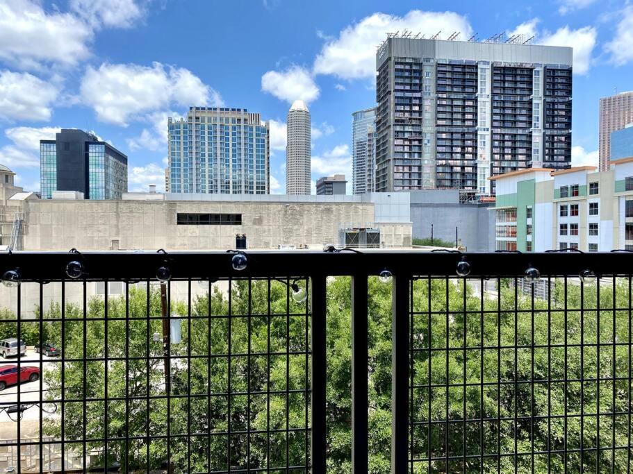 Luxury Apartment With King Bed And Pool And Free Parking 4 Houston Dış mekan fotoğraf