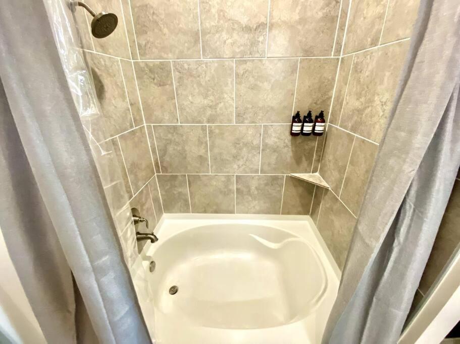 Luxury Apartment With King Bed And Pool And Free Parking 4 Houston Dış mekan fotoğraf